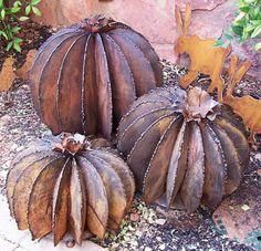 Sm Barrel Cactus Metal Rust New